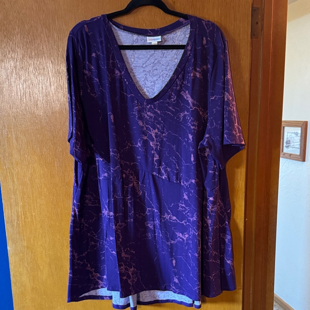 LuLaRoe Jana Purple Marble V-Neck Tunic
